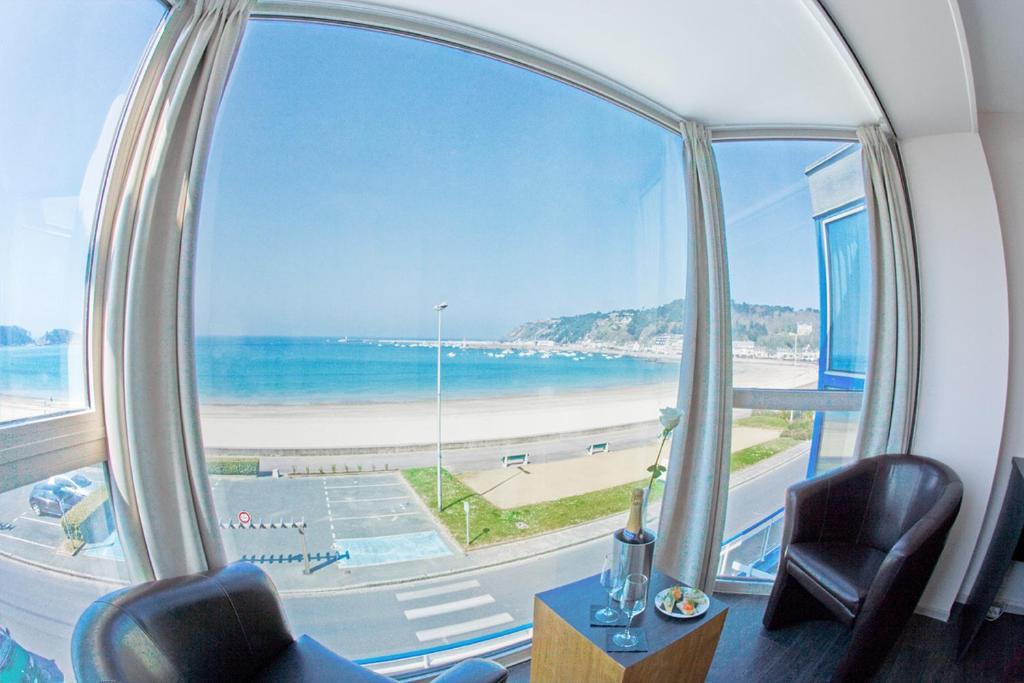 Hotel De La Plage Erquy Habitación foto